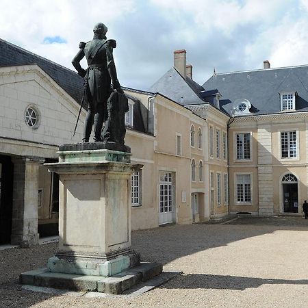 Maison D'Hotes De Charme - Au Lys Blanc Châteauroux Exterior foto